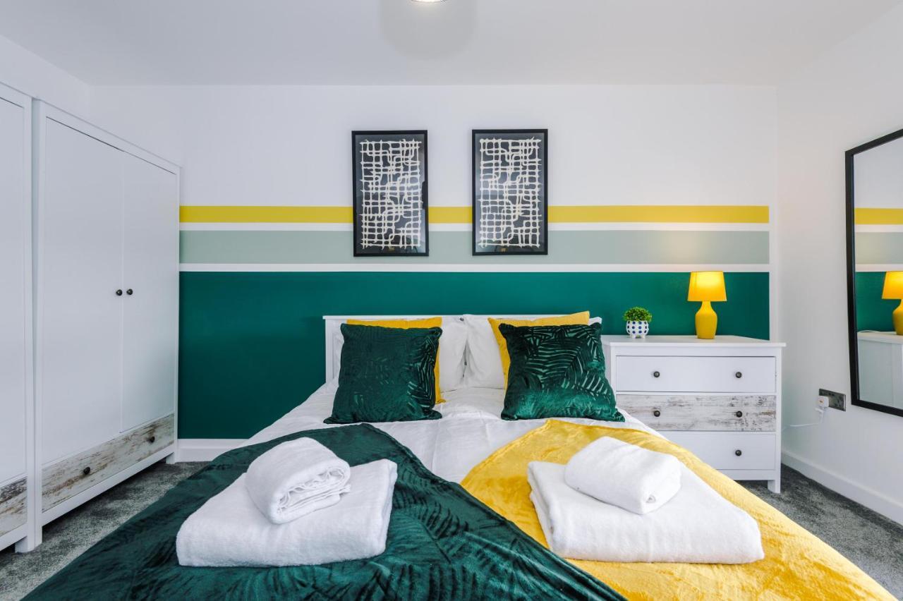 Bright, Luxury Aparthotel, Excellent Location Ливърпул Екстериор снимка
