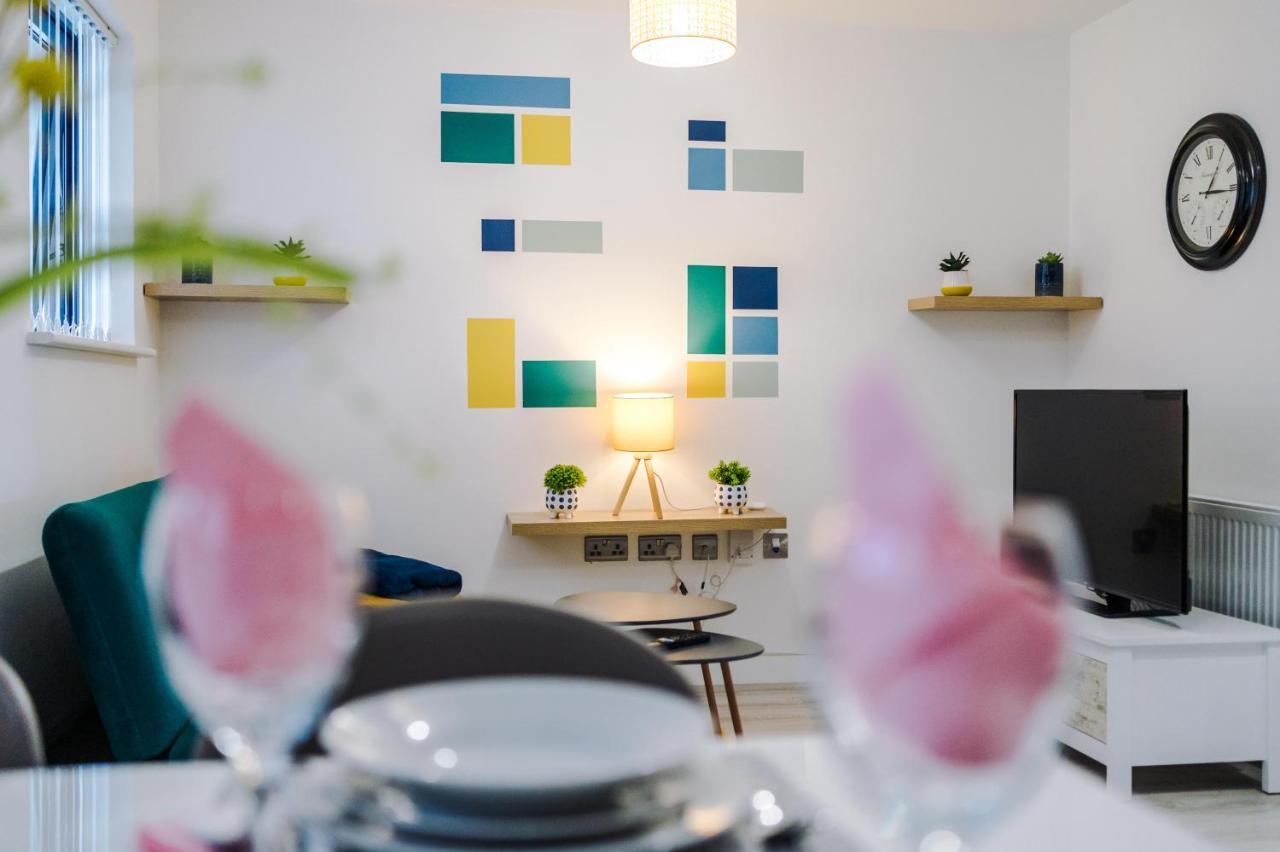 Bright, Luxury Aparthotel, Excellent Location Ливърпул Екстериор снимка