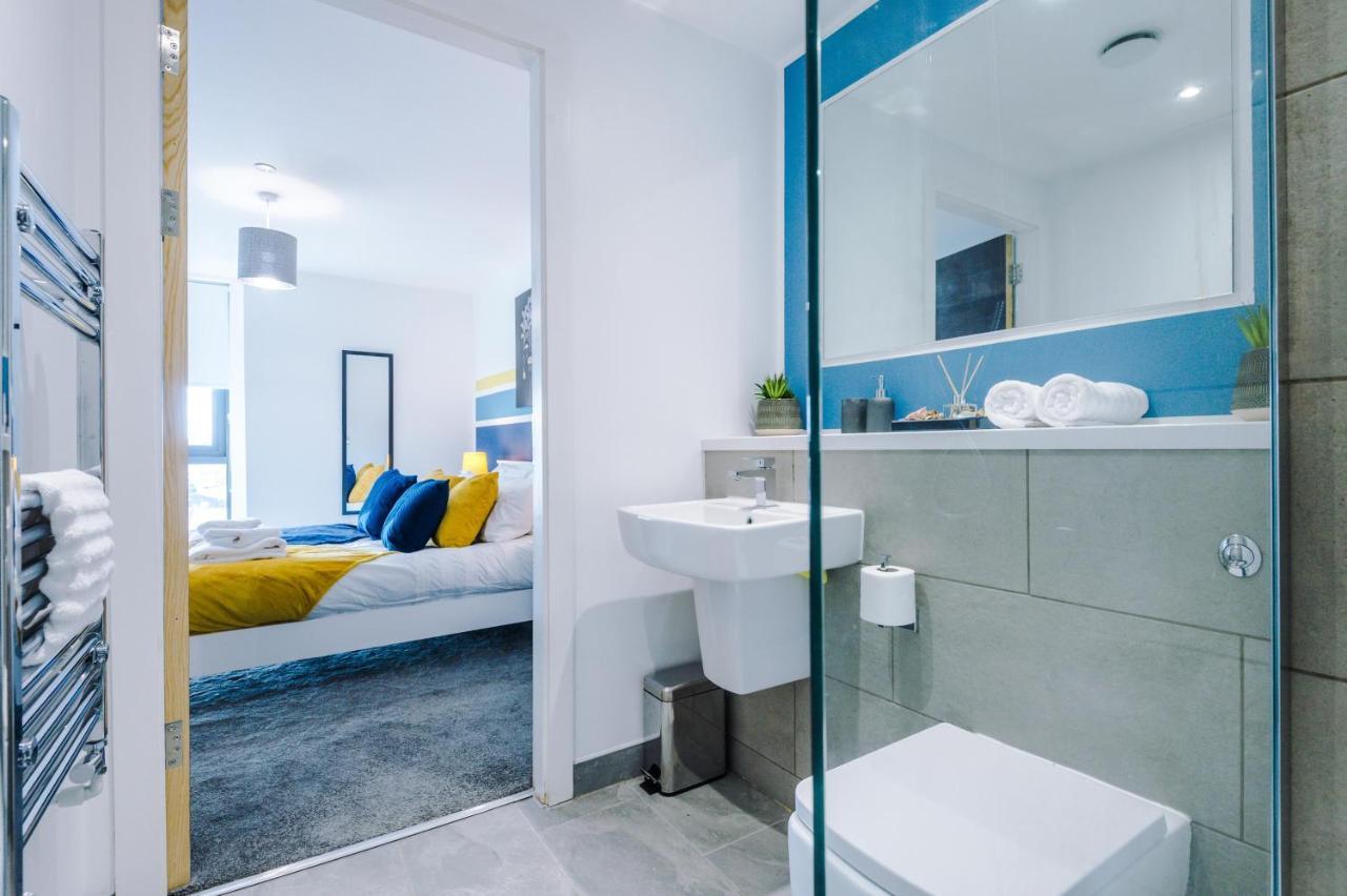 Bright, Luxury Aparthotel, Excellent Location Ливърпул Екстериор снимка