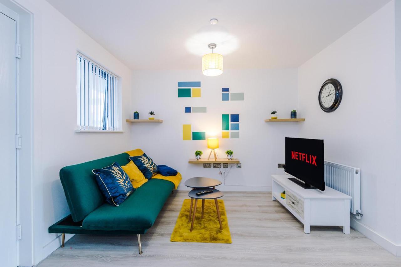 Bright, Luxury Aparthotel, Excellent Location Ливърпул Екстериор снимка