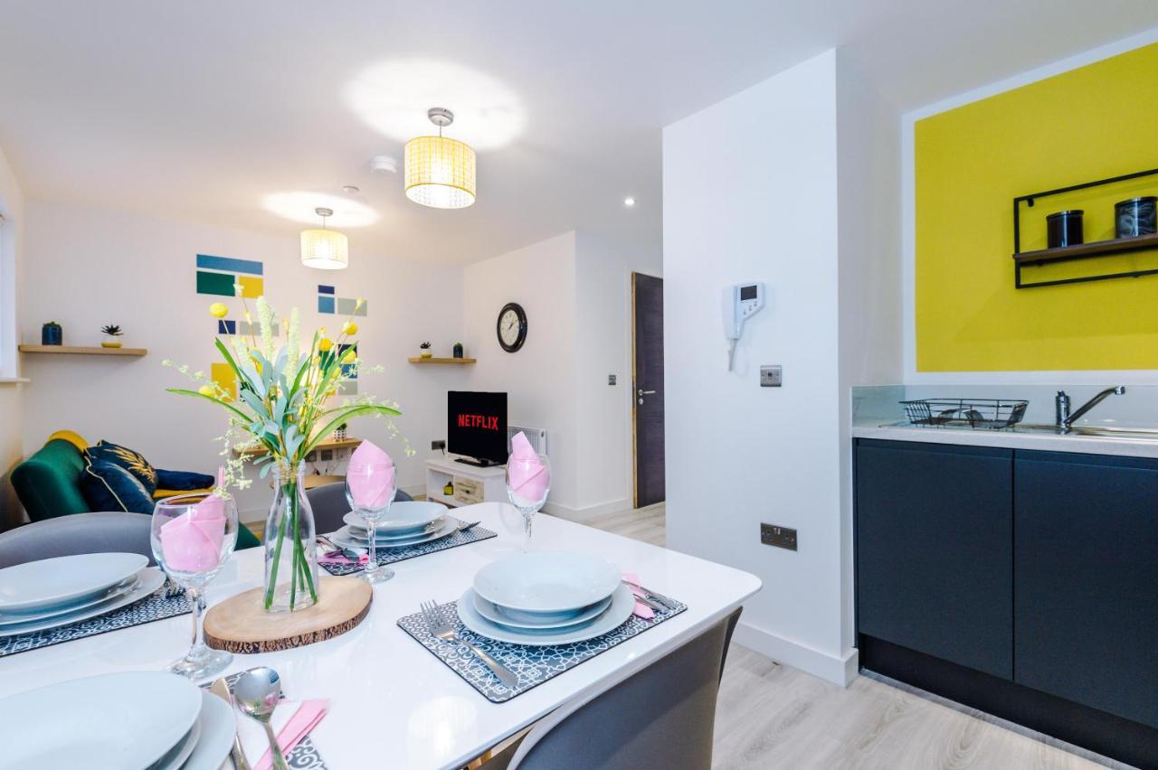 Bright, Luxury Aparthotel, Excellent Location Ливърпул Екстериор снимка